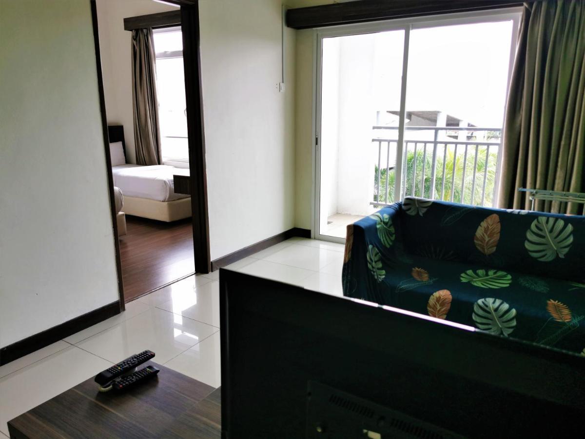 B - Lagoon Water Themepark Suite Melaka Town Екстериор снимка